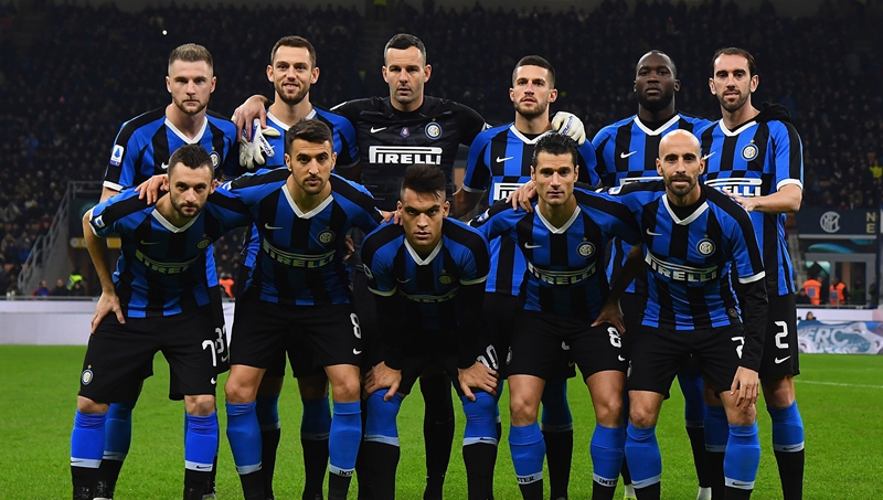 梅西美职联夺冠，C罗黯然神伤