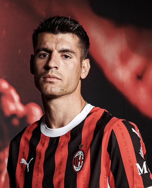 萨拉维亚：恩里克打造球队的方式非常出色，他尊重每一位球员