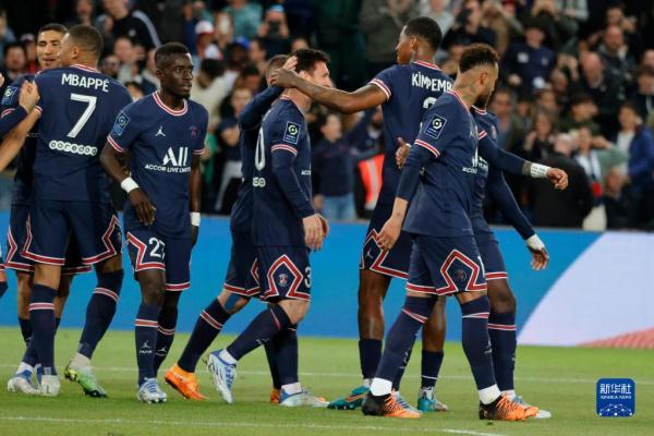 波多尔斯基：我应该会在本赛季末退役，身体有时这里疼那里痛