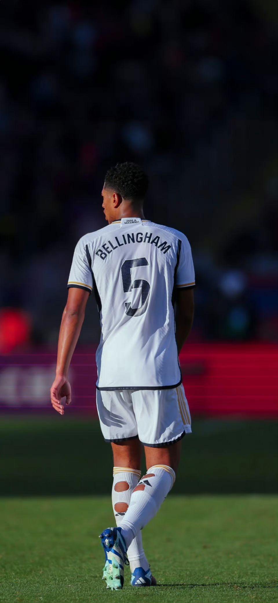 NBA常规赛战报：快船客场险胜雷霆