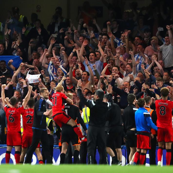 自16年分开评选后，近十届金球奖&国际足联最佳共6次结果相同（2016年分开评选后，金球奖与FIFA年度最佳近十届有6次评选一致）